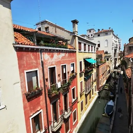 Apartment La Grue Venice